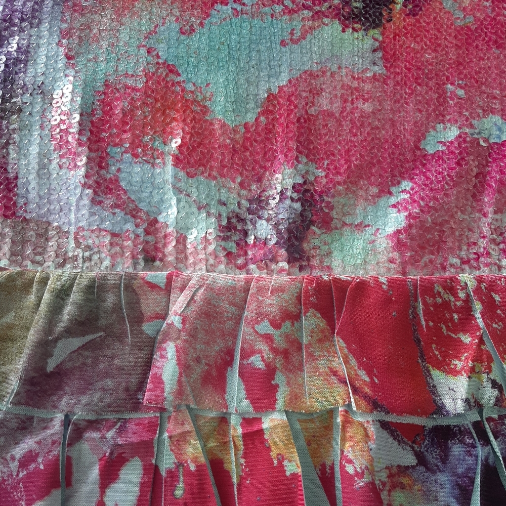 Colorful Tank Top With Ruffles - Picture 7 of 7